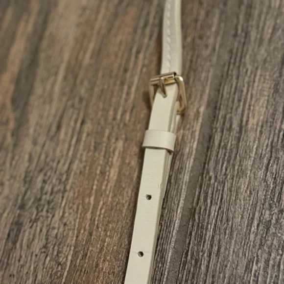 Dooney & Bourke Cream Triple Zip Leather Crossbody Bag NWOT - Picture 8 of 10